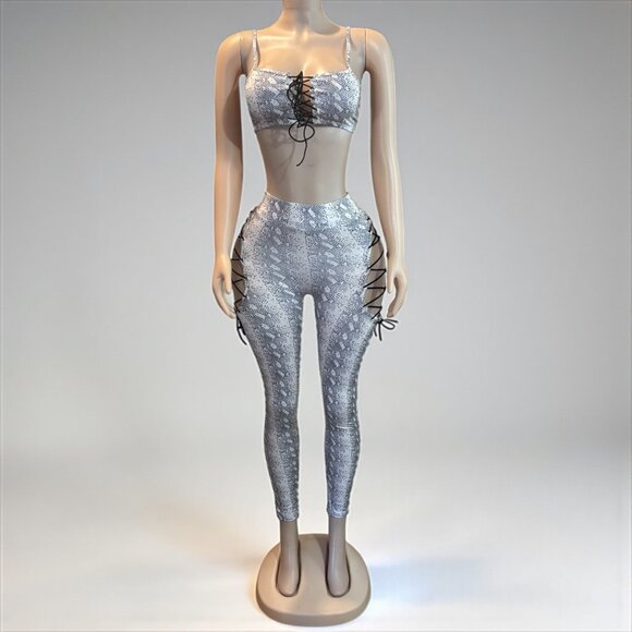 Snake Print Women 2 Piece Outfits - Picture 4 of 12